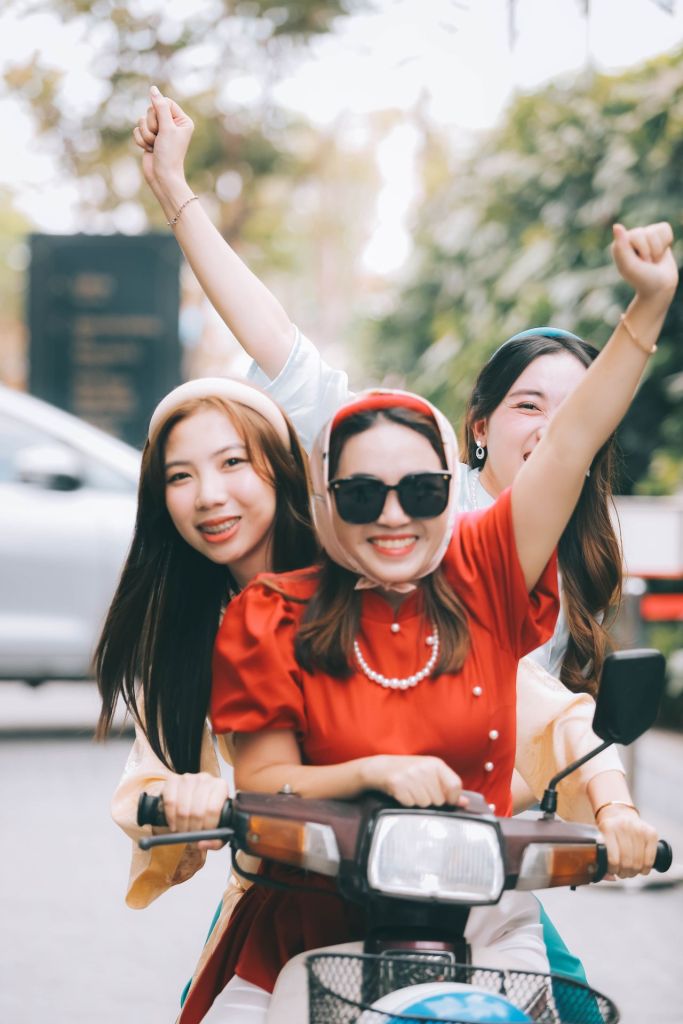 team butvangcorp tết 2024